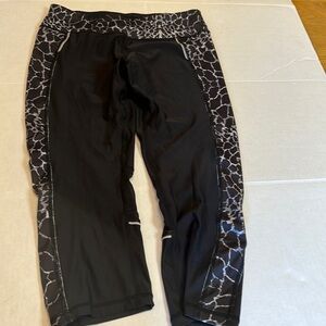 Ki PRO NYC Capris size medium Black